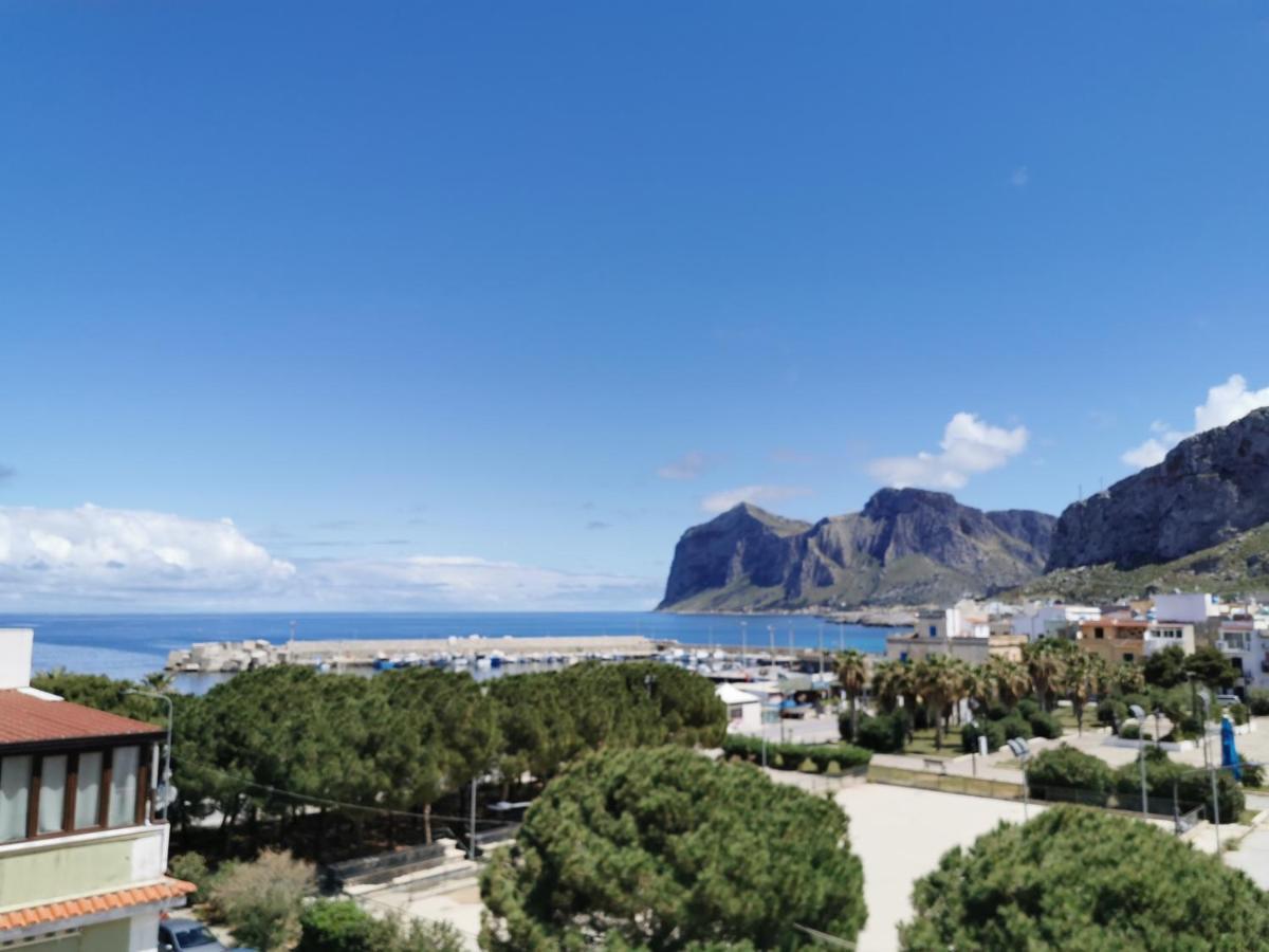 La Terrazza Sul Golfo Panzió Isola delle Femmine Kültér fotó